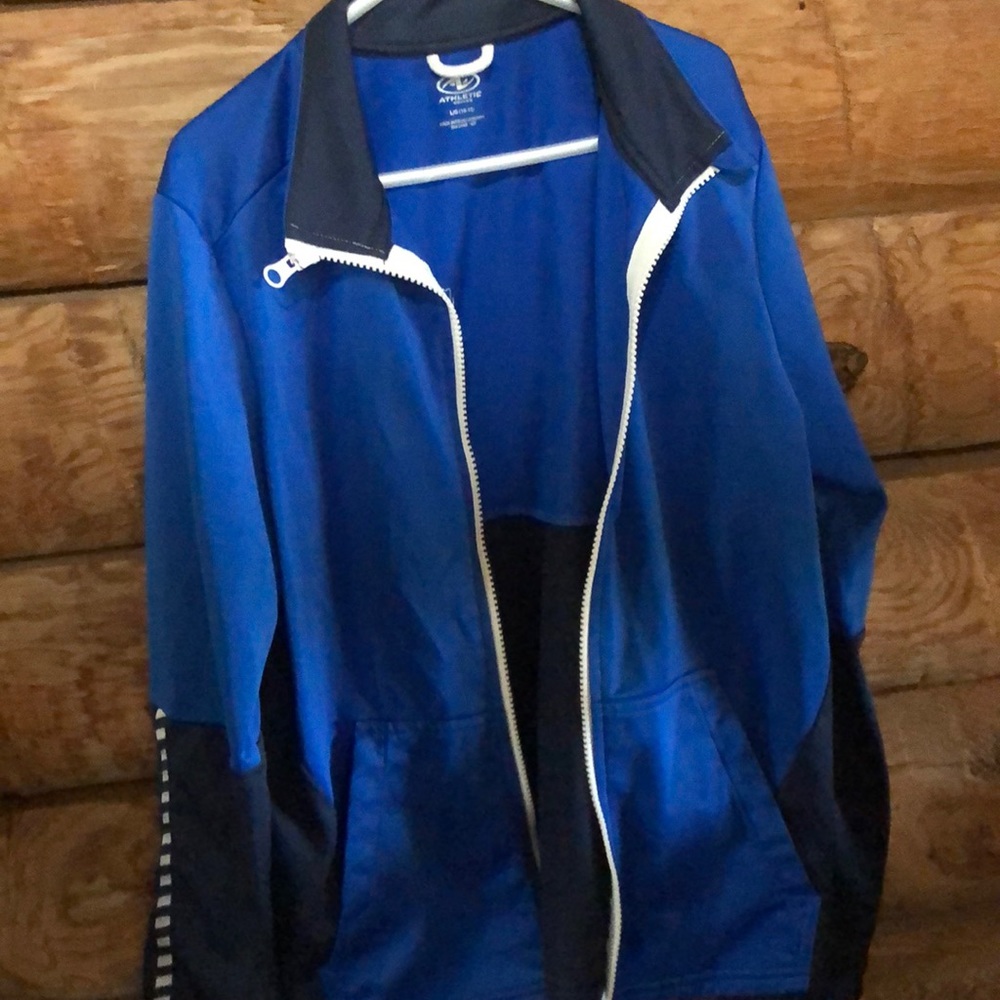 Two tone blue athletic light weight jacket